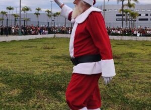 Papai Noel chega ao Shopping Plaza Rio das Ostras e inaugura programação natalina