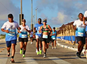 Tradicional Corrida da Virada acontece nesta quarta em Cabo Frio