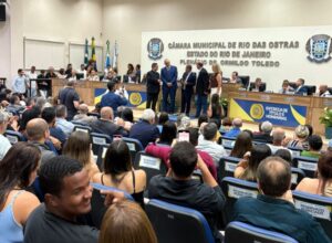 Câmara de Rio das Ostras realiza solenidade de entrega de títulos e honrarias no feriado de 8 de dezembro