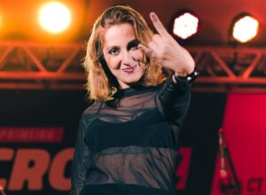Dia Internacional da Mulher terá programação musical e clássico Fla-Flu na Vila Gourmet