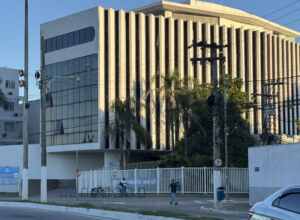 Caravana da REURB chega a Macaé e impulsiona debate sobre regularização fundiária no Norte Fluminense
