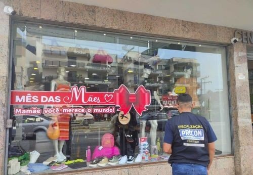 Procon de Rio das Ostras orienta consumidores para compras no Dia das Mães