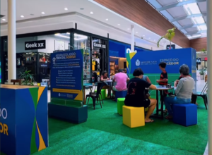 Shopping Plaza Rio das Ostras cria espaço para troca de figurinhas do Álbum da Copa do Mundo FIFA 2026