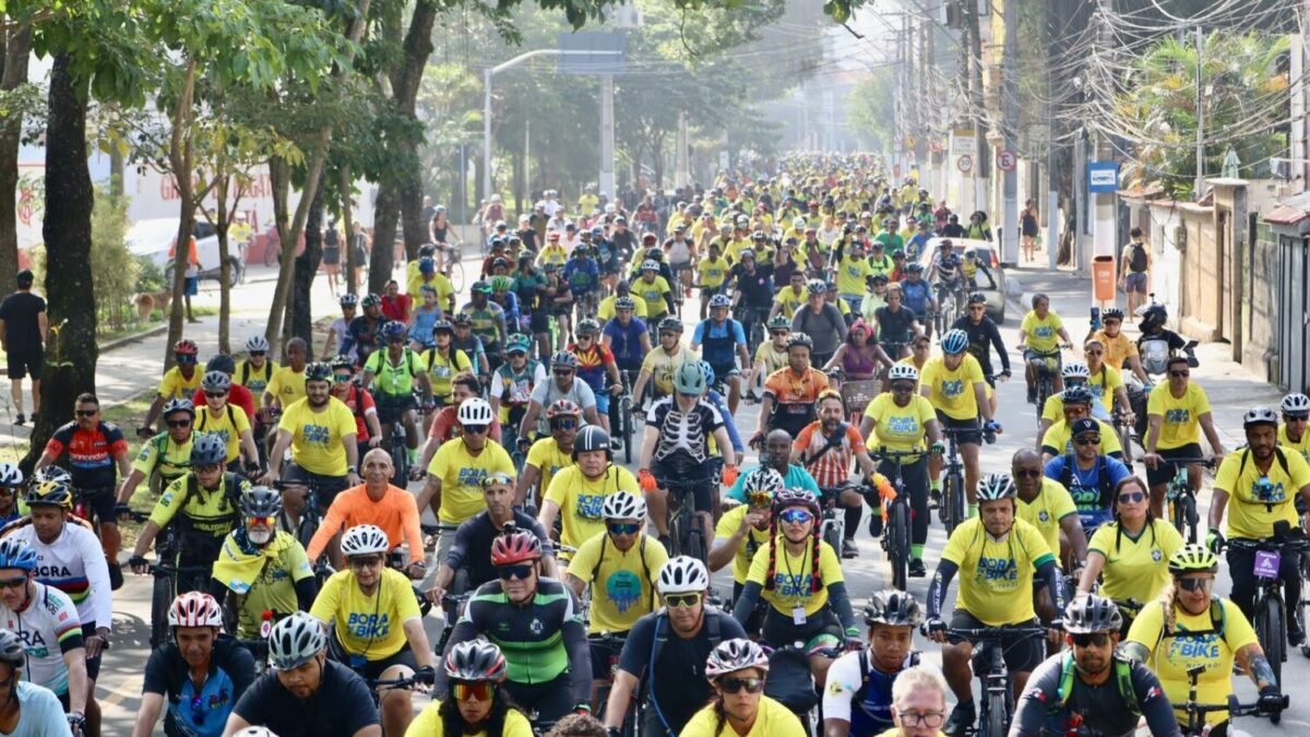 Bora de Bike é sucesso e lota ruas de Niterói em prol da mobilidade ativa