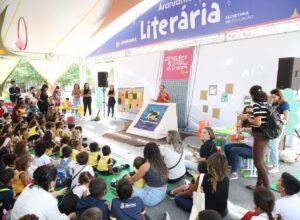 Araruama recebe feira literária com palestras e shows nacionais