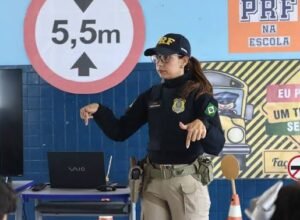 Parceria entre Educação e PRF promove palestras sobre Segurança no Trânsito em Rio das Ostras