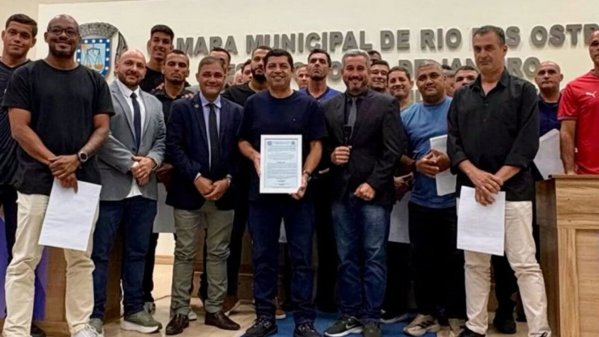 Câmara de Rio das Ostras homenageia iniciativas esportivas no município