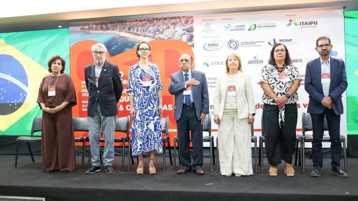 Macaé compartilha experiências e boas práticas em seminários nacional e internacional de Ouvidorias