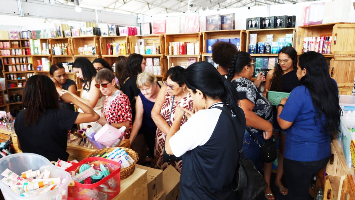 O Outlet acontece entre os dias 30 de outubro e 2 de novembro, no Jardim Campomar. Foto: Divulgação