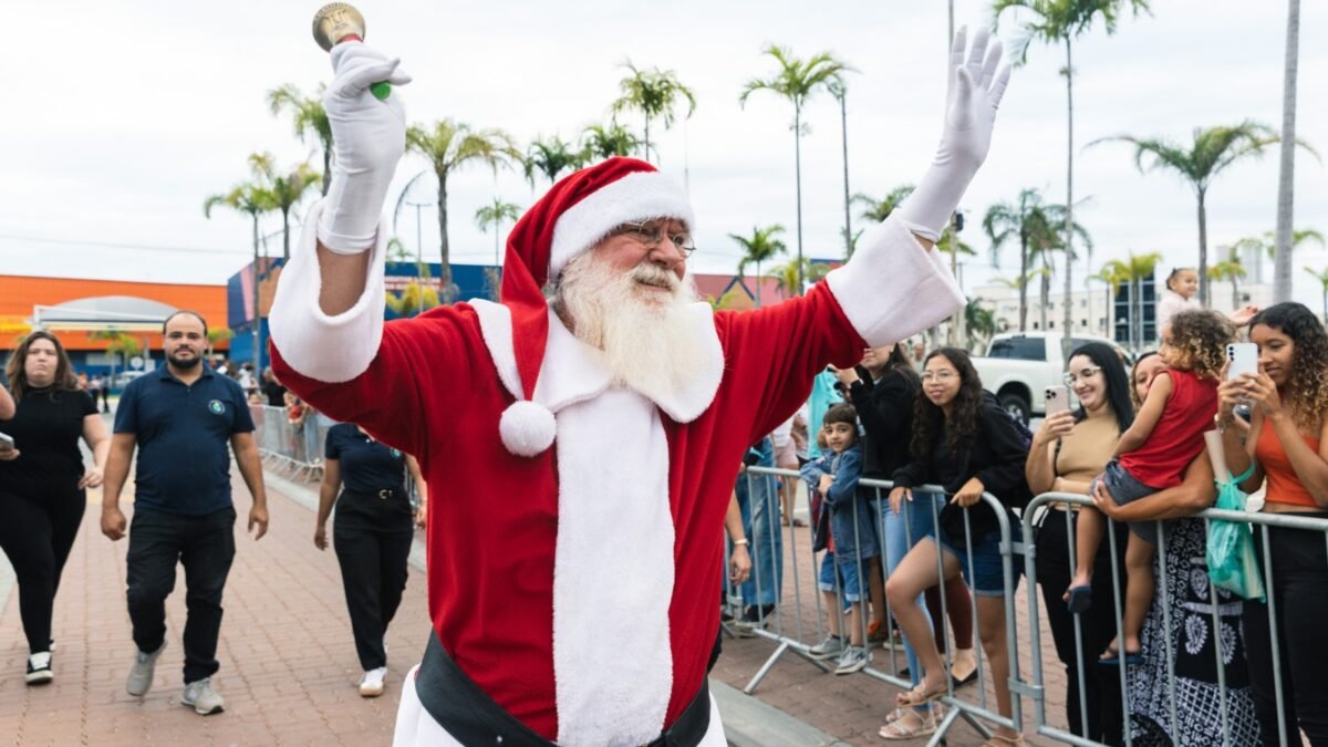 Papai Noel chega ao Shopping Plaza Rio das Ostras neste sábado (24)